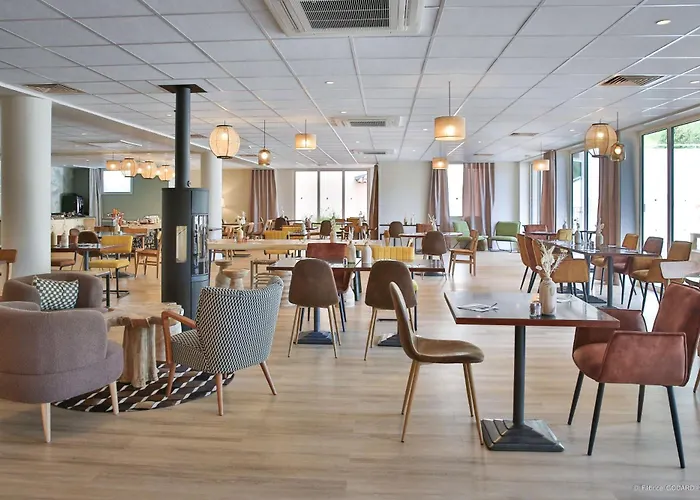 Le Refuge Des Sources Hotel 3*