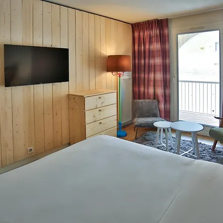 Le Refuge Des Sources Hotel 3*