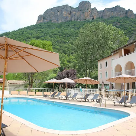호텔 Le Refuge Des Sources 3*