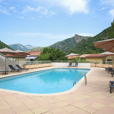 Le Refuge Des Sources Отель